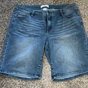 Sz 14 Bermuda Shorts